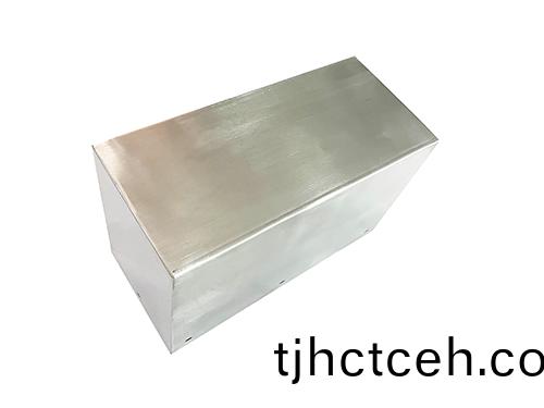 鈑(ban)金電(dian)箱(xiang)